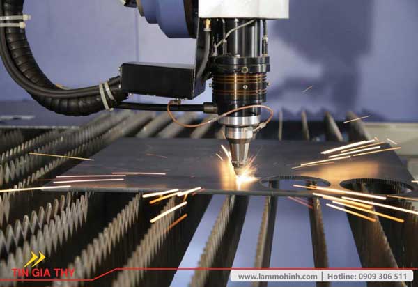 Mô hình cắt bằng tia laser Mô hình cắt bằng tia laser