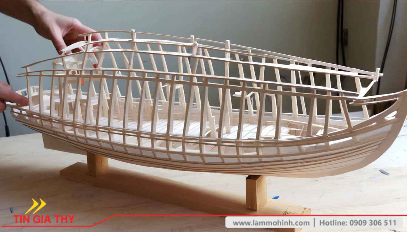 Tạo khung xương mô hình tàu Tạo khung xương mô hình tàu